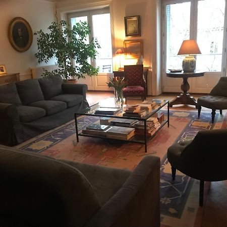 Berges du Rhône/ Chambre avec balcon Lyon Extérieur photo