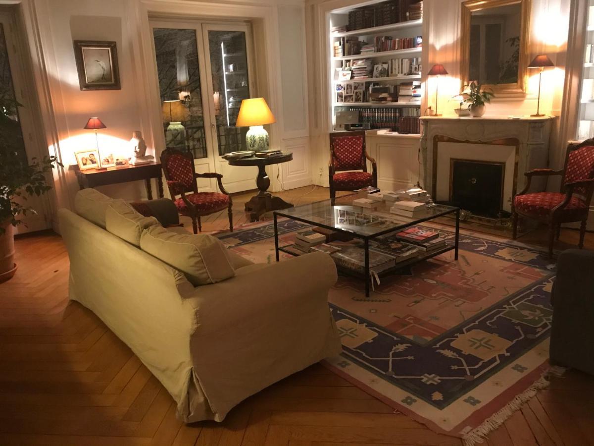 Berges du Rhône/ Chambre avec balcon Lyon Extérieur photo