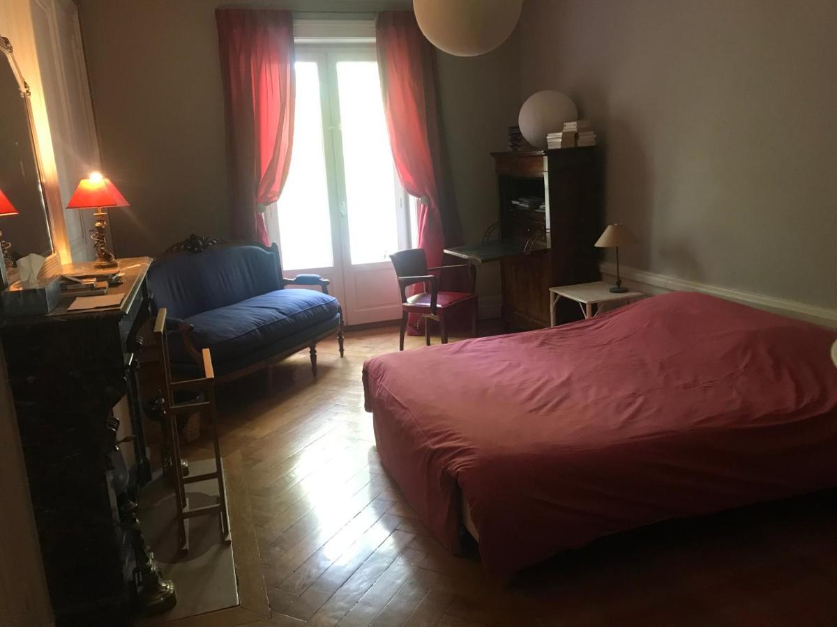 Berges du Rhône/ Chambre avec balcon Lyon Extérieur photo
